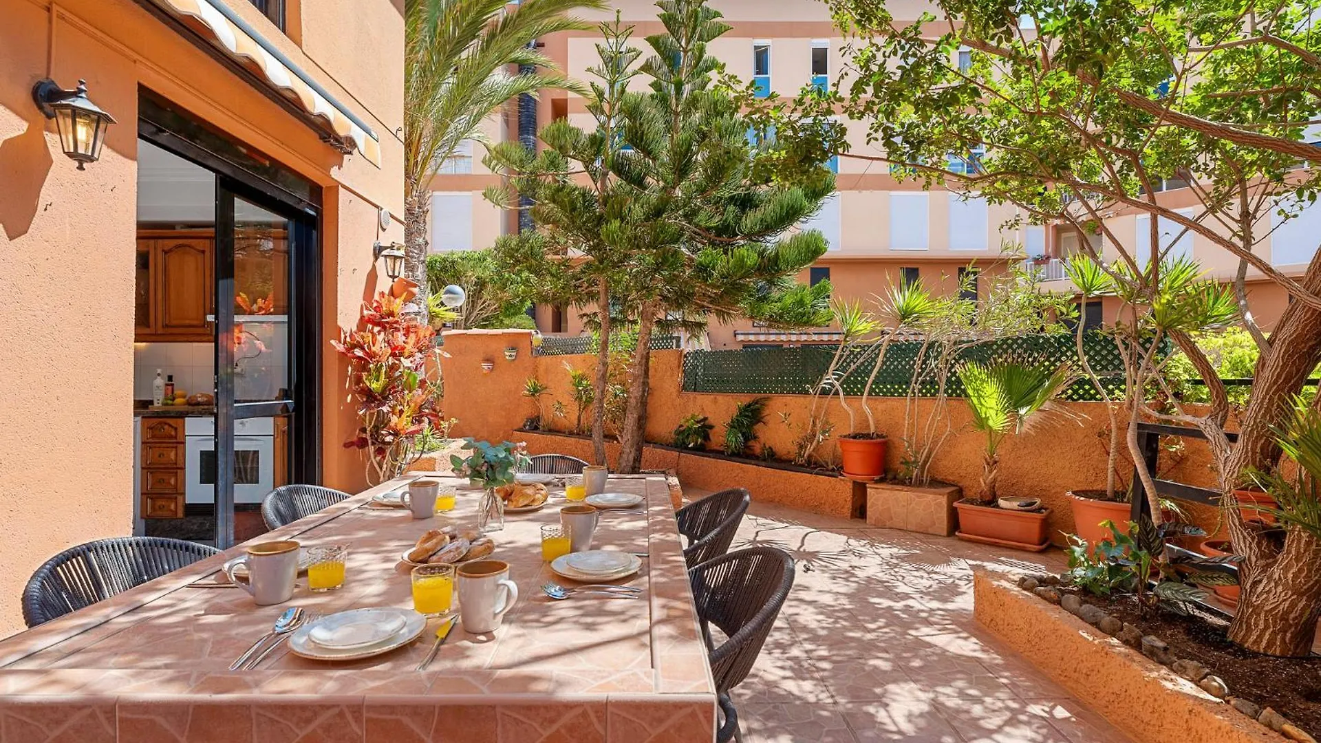 Medano4You Tropical Terrace Holiday Home El Medano  Apartment